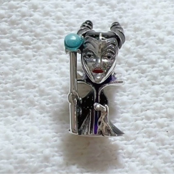 Disney Maleficent silver charm - Picture 2 of 5